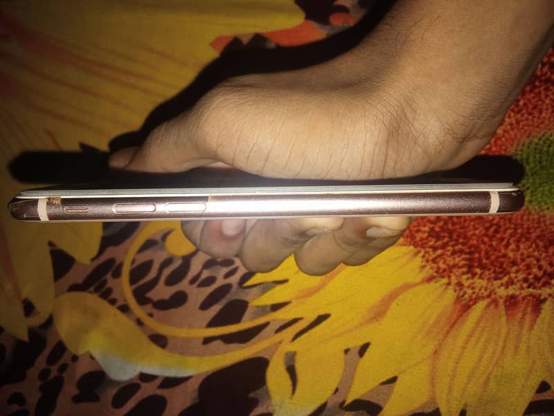 Apple iPhone 8 2