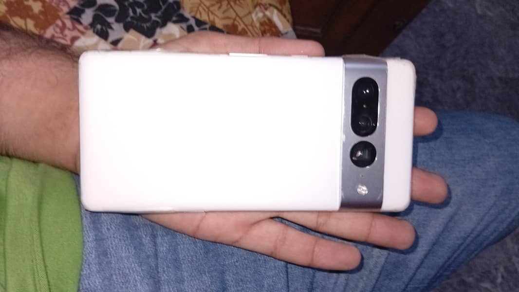 Google Pixel 7 Pro 2