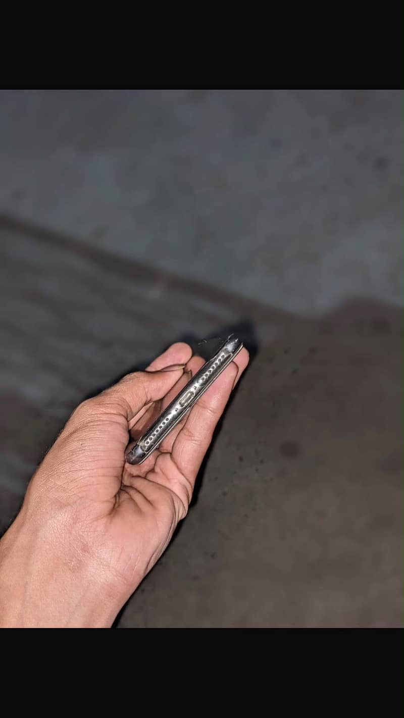 Apple iPhone 8 Plus 6