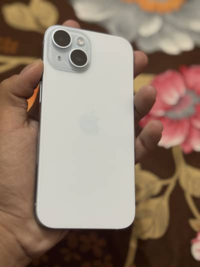 Apple iPhone 15 / i cloude lock