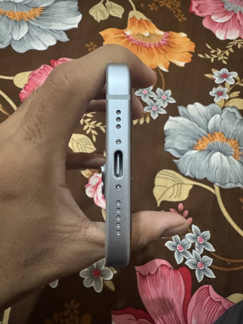 Apple iPhone 15 / i cloude lock 2