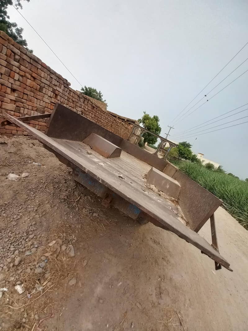 Tractor Trolley 2