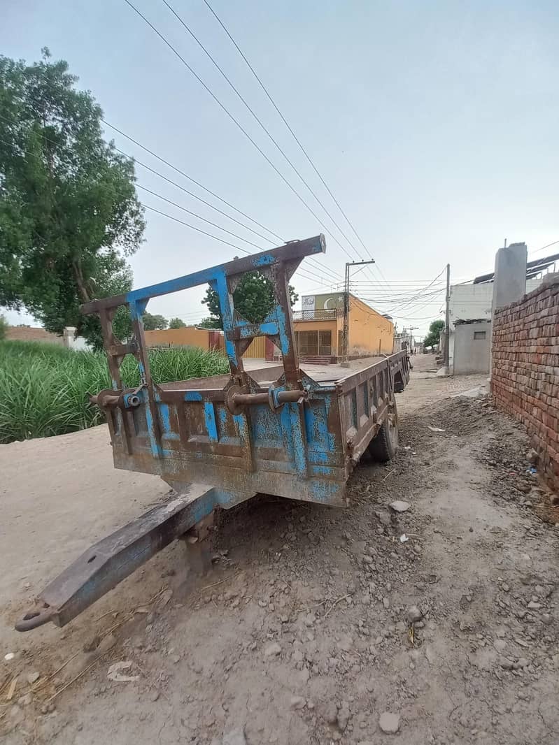 Tractor Trolley 5