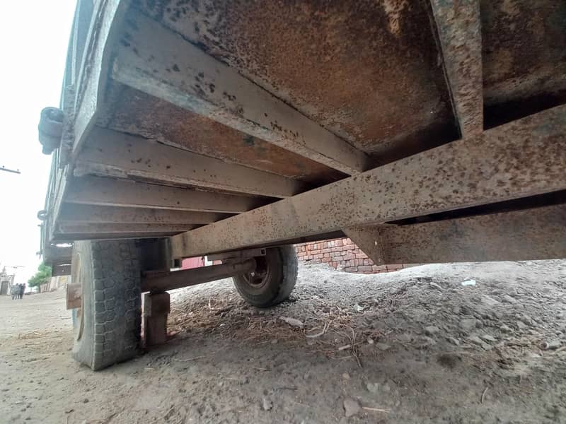 Tractor Trolley 9