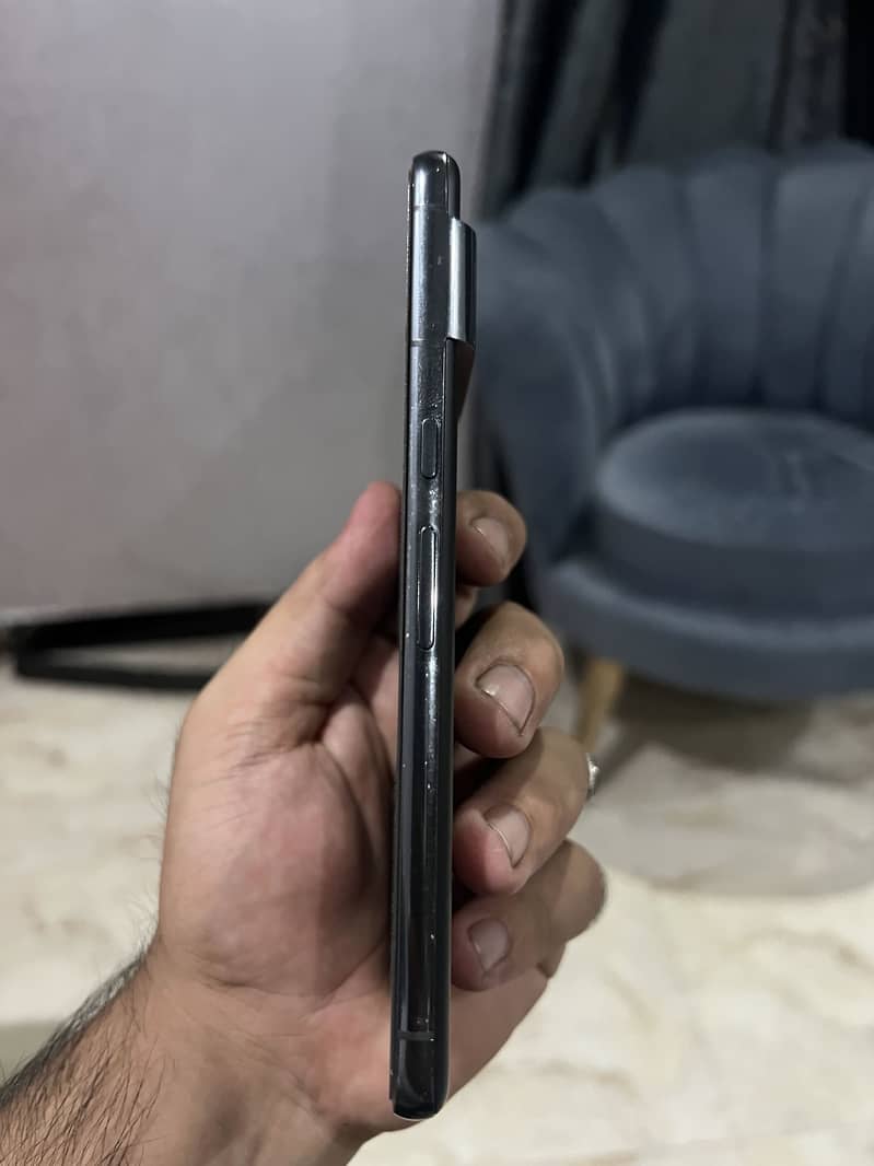 Google Pixel 8 Pro 4