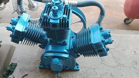 20hp engersol 200000 20hp china 125000 10hp made in Korea 100000