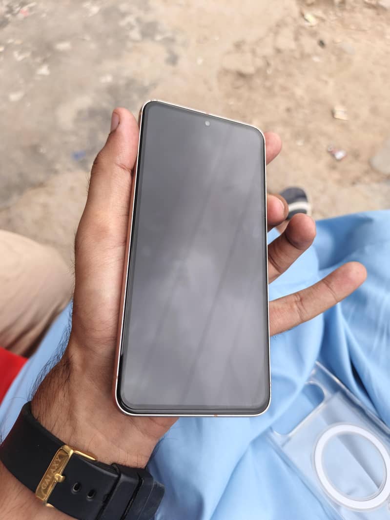 Google Pixel 8 1