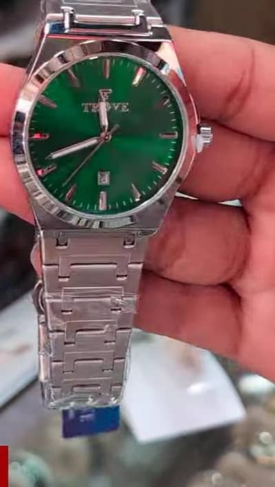 BRANDED CHAIN WRIST WATCH
