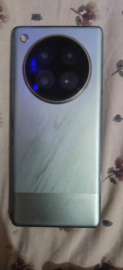 Infinix Zero 40