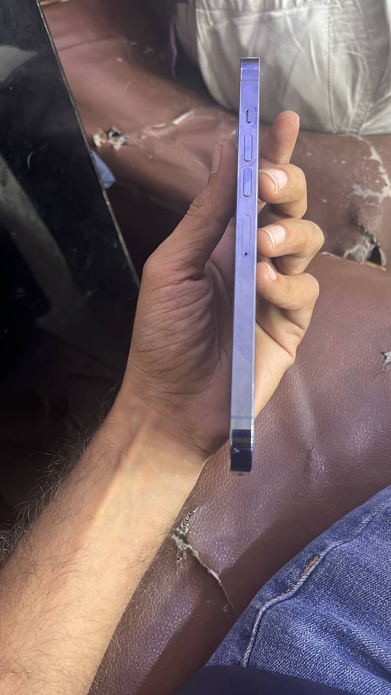 Apple iPhone 13 Pro Max 3