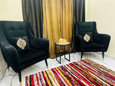Sofa Chairs with round table