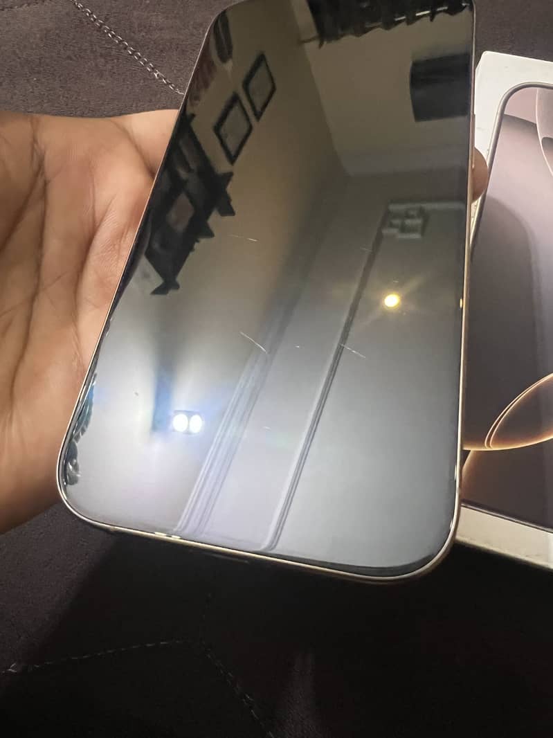 Apple iPhone 16 Pro 5