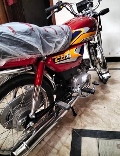 Brand New condition Honda 70 model 2025