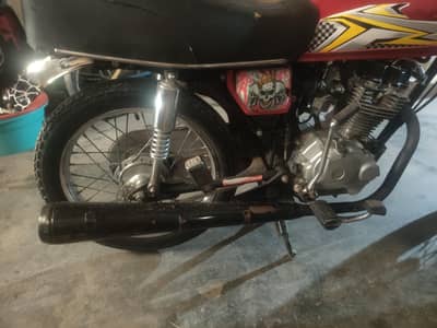 Honda 125 silencer