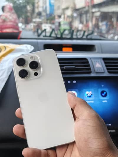 Apple iPhone 15 Pro