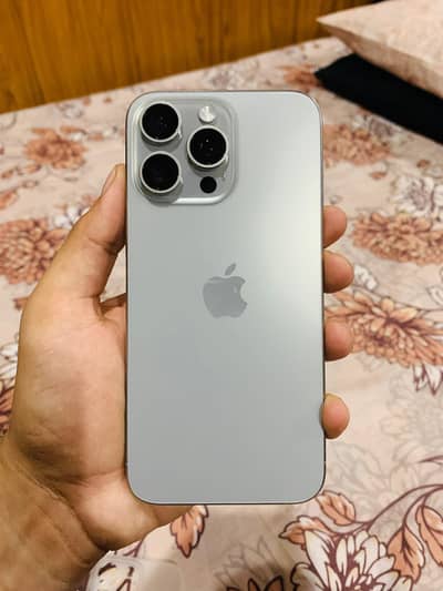 Apple iPhone 15 Pro Max