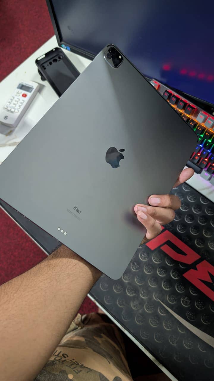 iPad Pro 12.9 M1 4