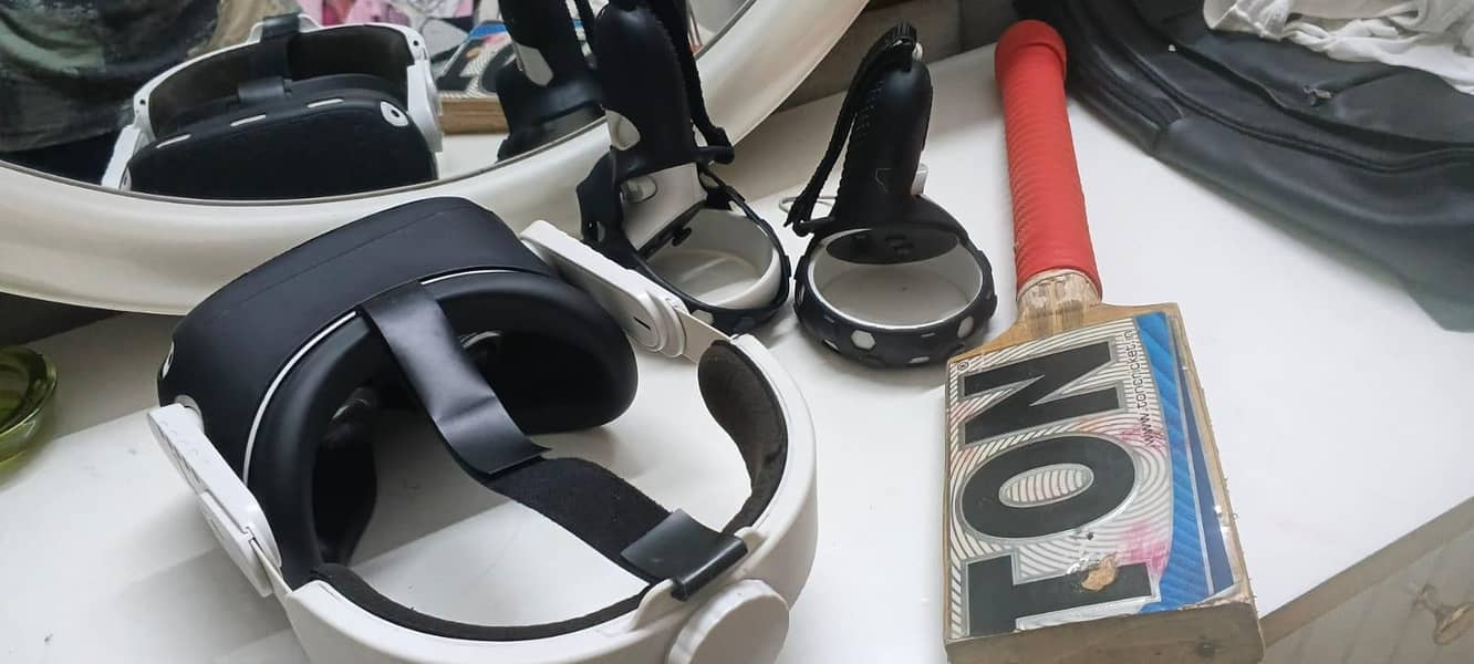 OCULUS QUEST 2 1