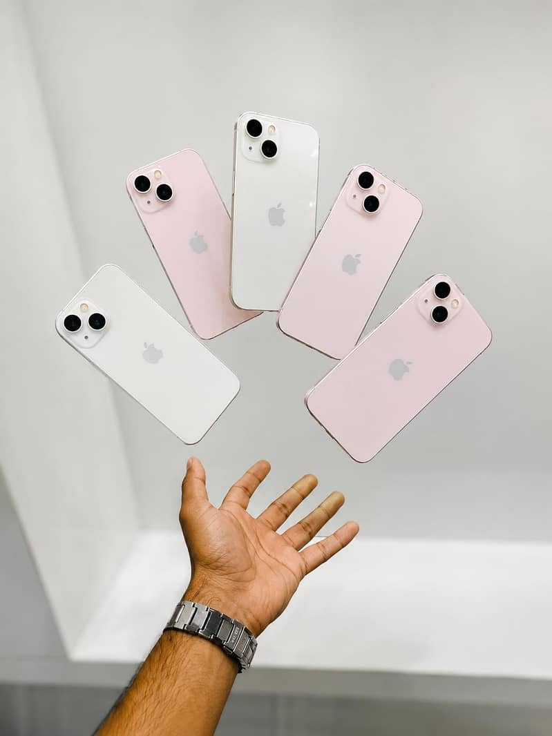 Apple iPhone 13 1