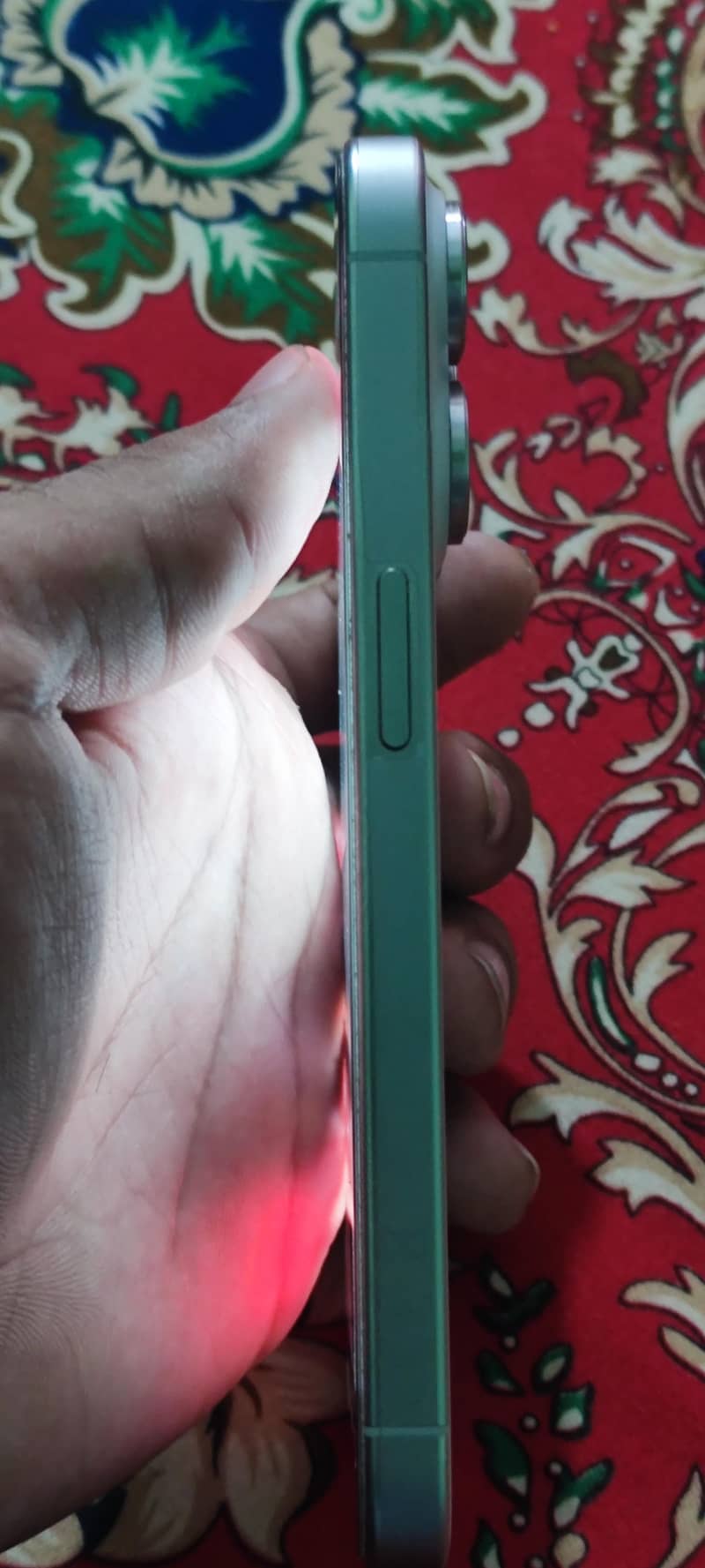 Apple iPhone 15 Pro 2