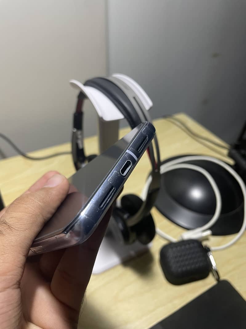 Google Pixel 8 Pro 4