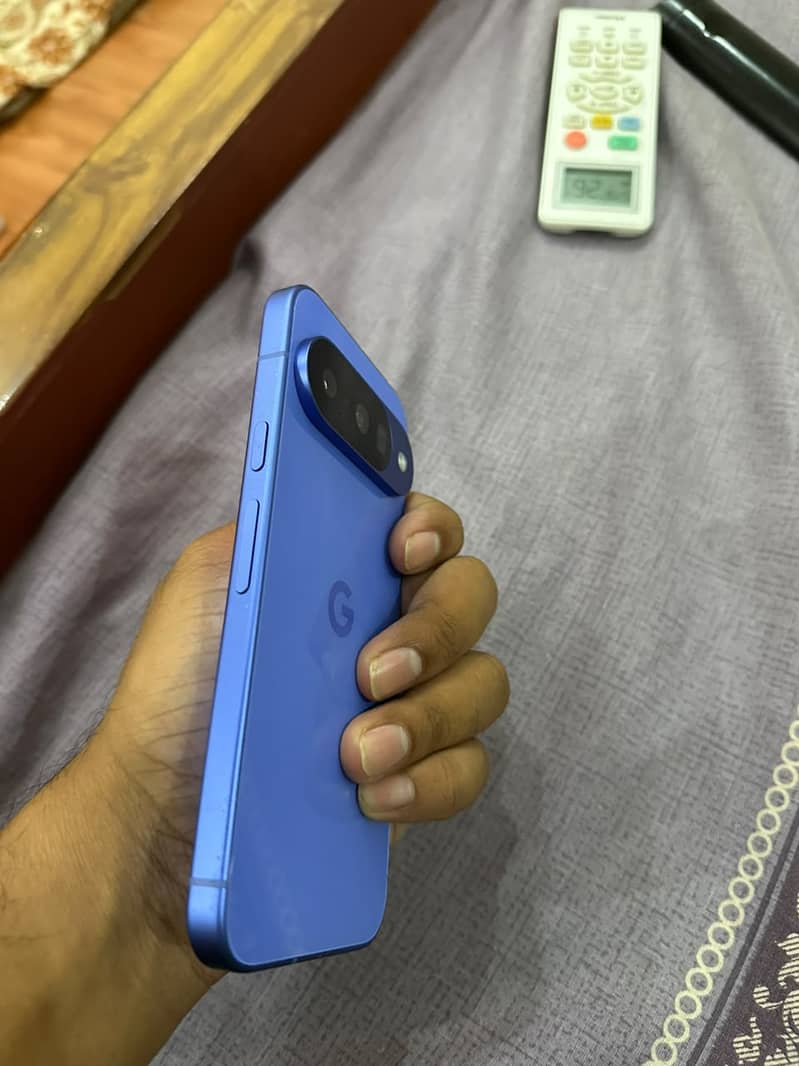 Google Pixel 10 0