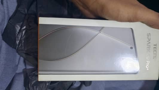 Tecno Spark 20 Pro Plus