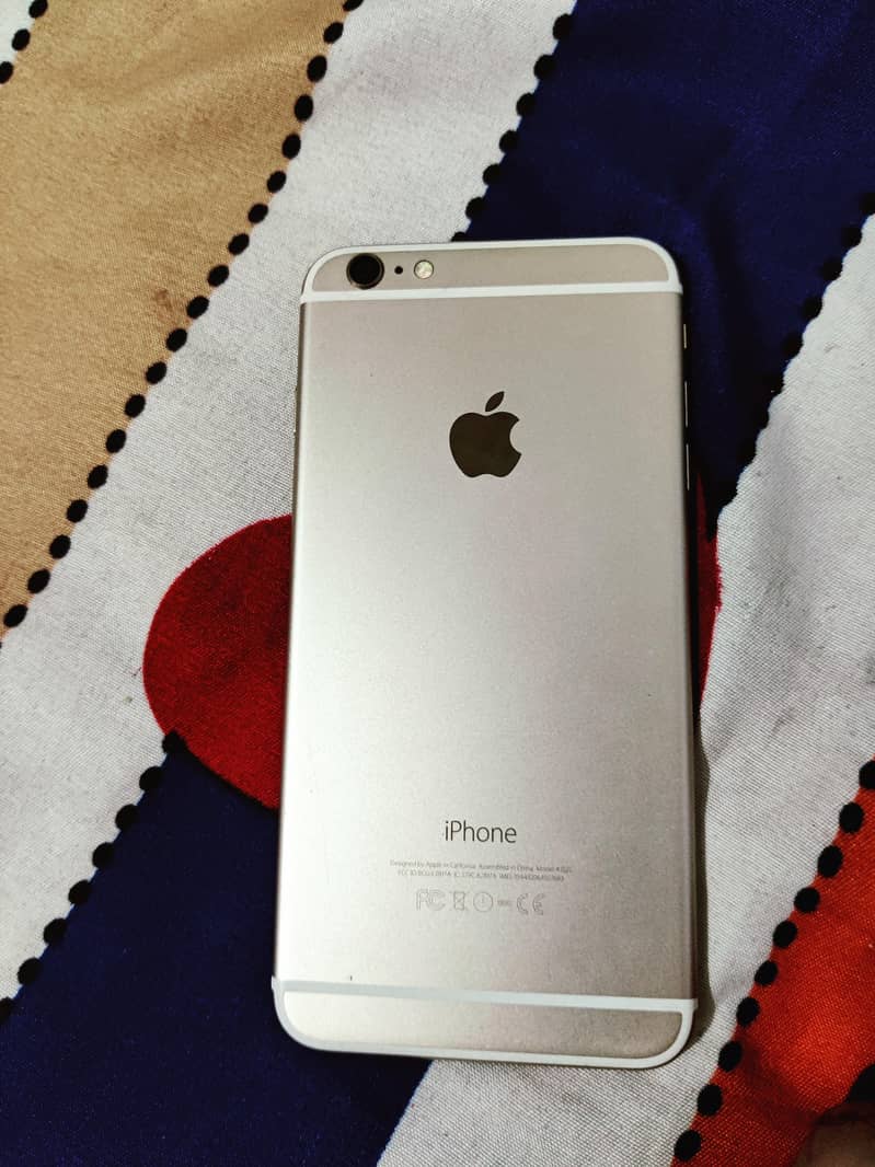 Apple iPhone 6 Plus 2