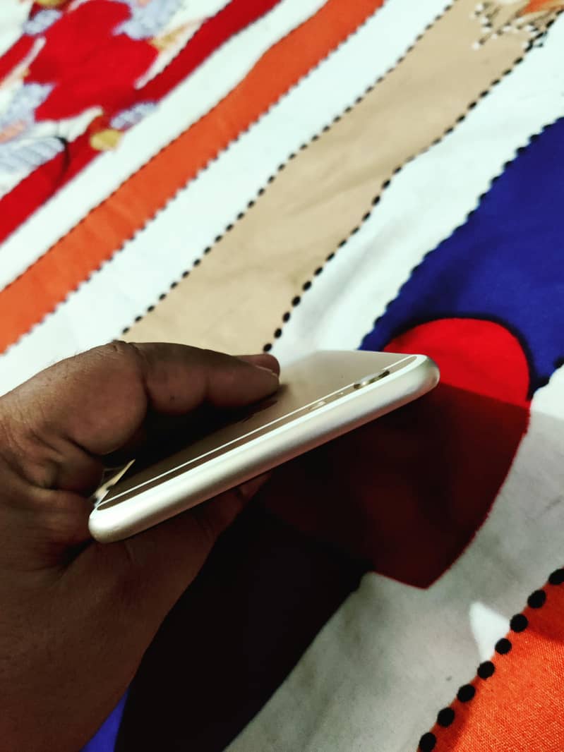 Apple iPhone 6 Plus 6
