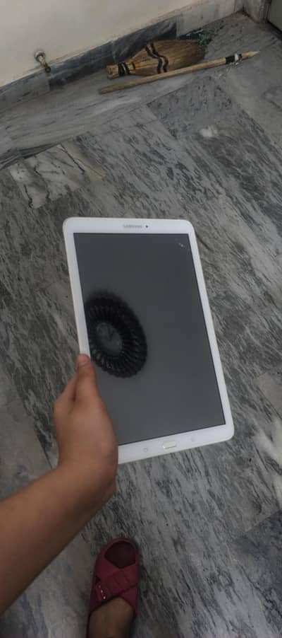 Samsung Tab e