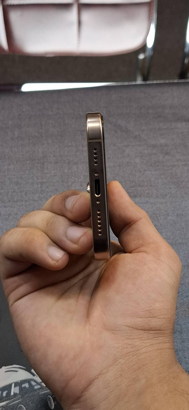 Apple iPhone 16 Pro Max 5