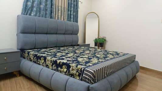 inter wood king size bed 3 month used