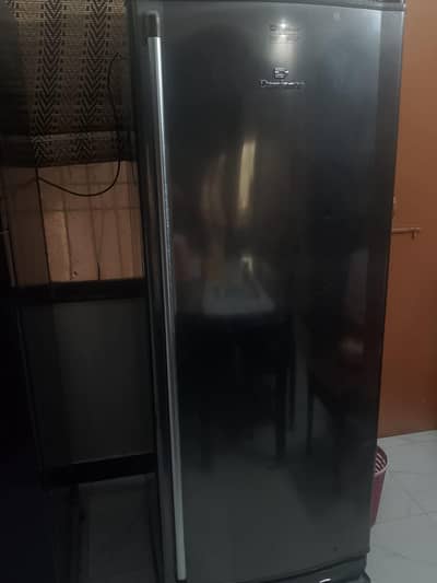 Dawlance vertical/upright freezer