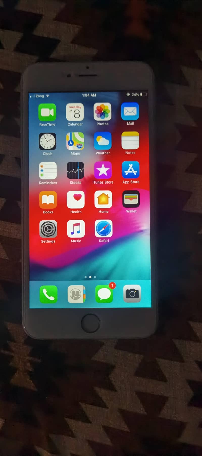 Apple iPhone 6 Plus 5