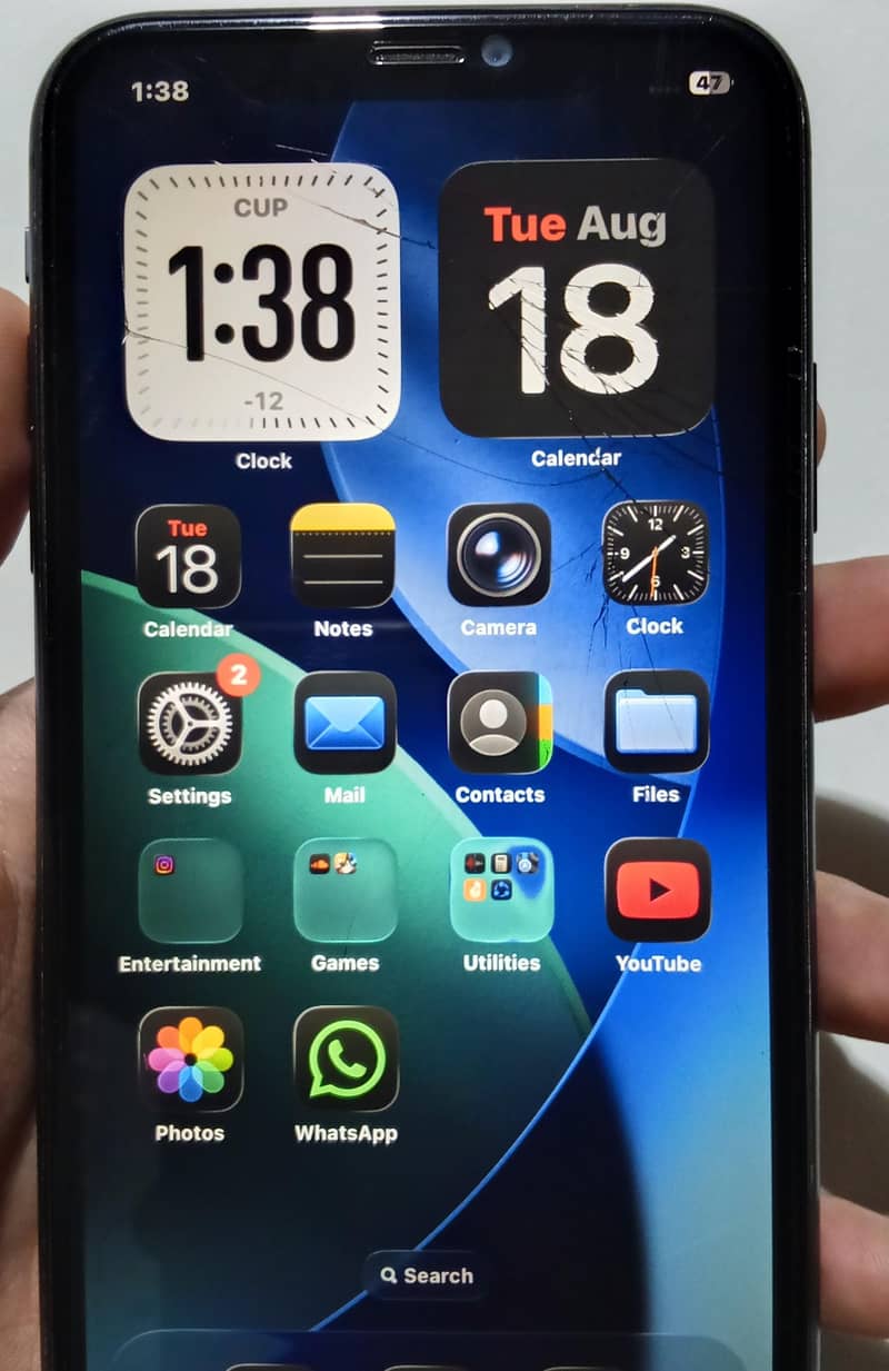 Apple iPhone 11 4