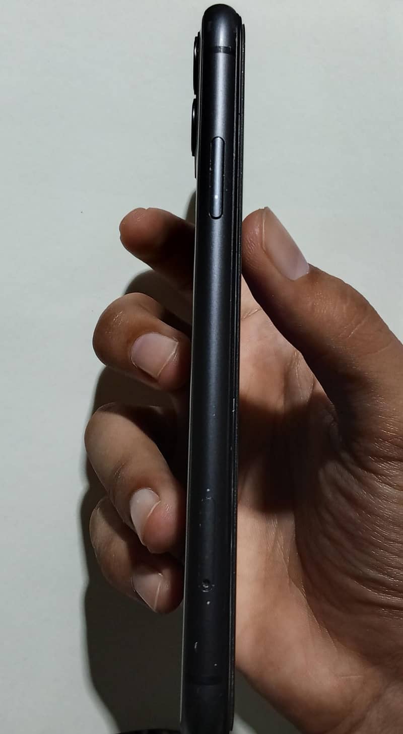 Apple iPhone 11 6