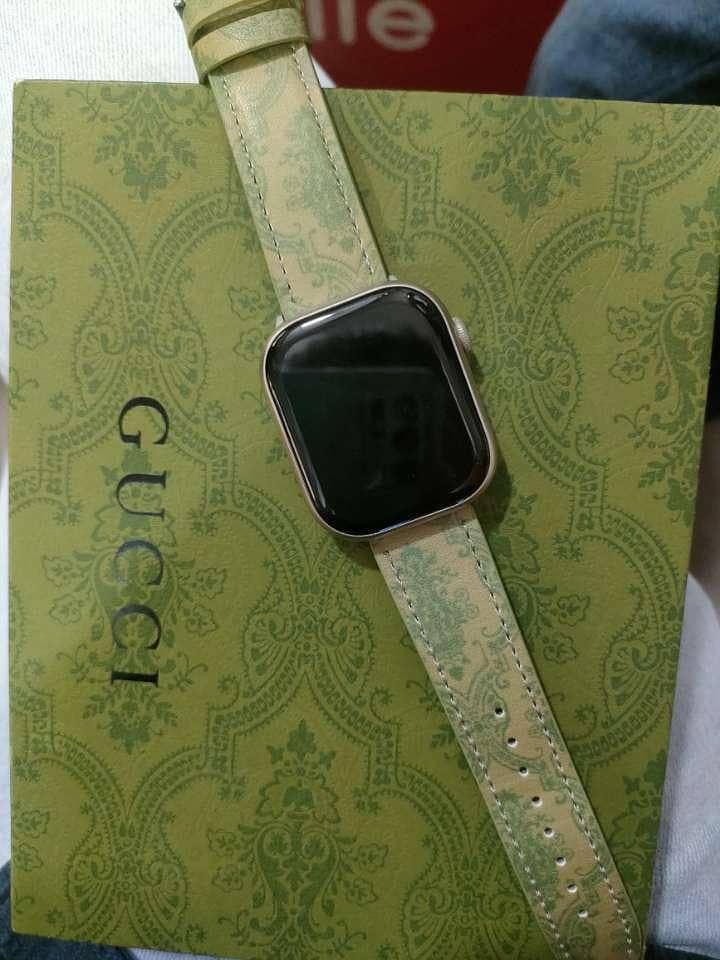 Gucci watch 4