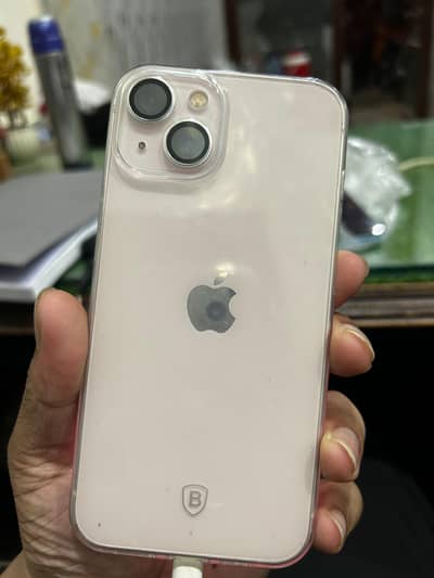 Apple iPhone 13