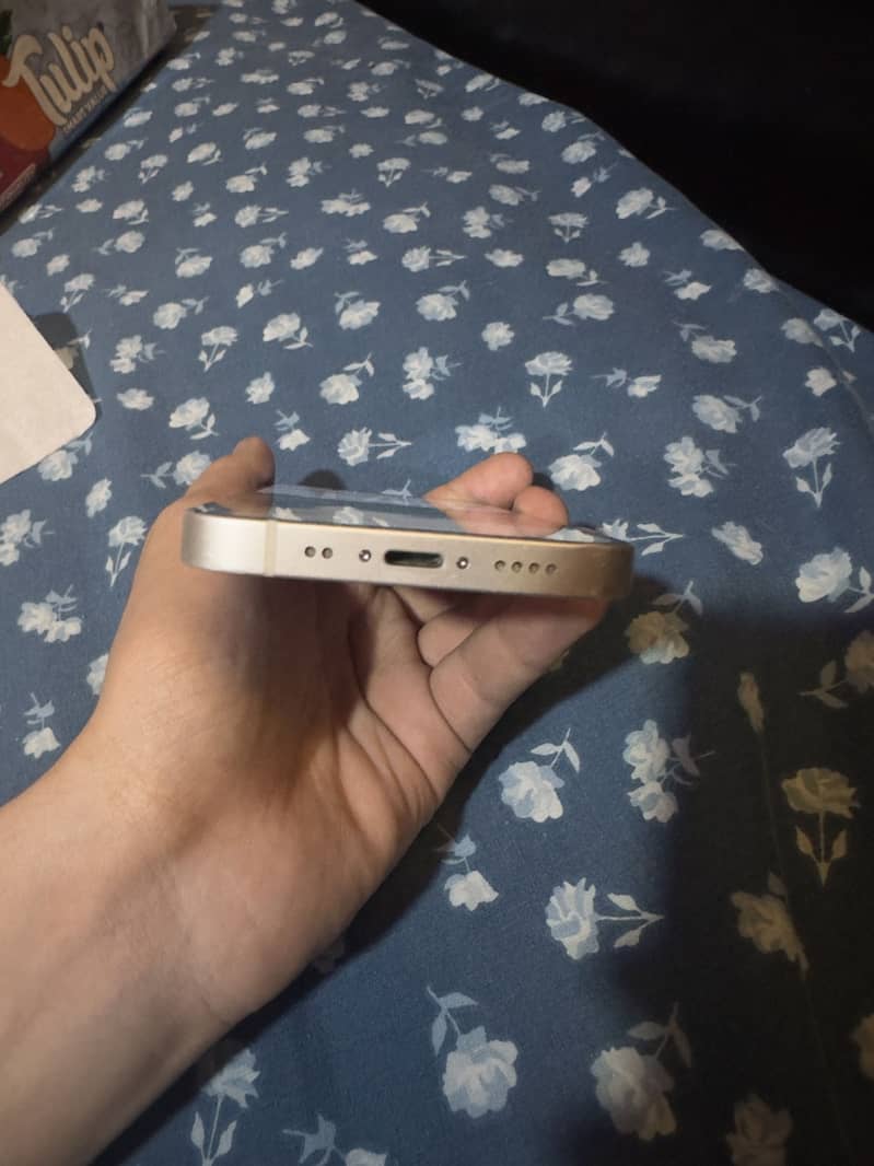 Apple iPhone 13 mini 5
