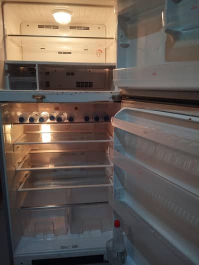 Double door refrigerator – Excellent condition