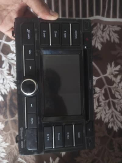 dash clarion audio/video player