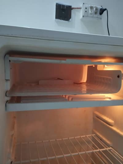 Room Fridge in goof condition