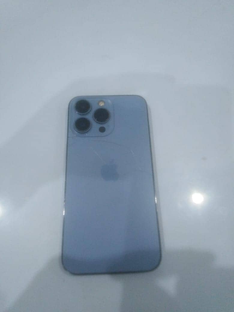 Apple iPhone 13 Pro 0
