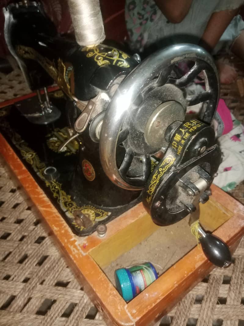Singer sewing machine 2