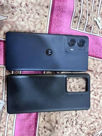 Motorola Edge 2024 Non PTA Locked 8+8/256