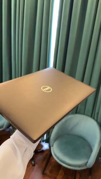 Dell Latitude 7480 – For Urgent Sale