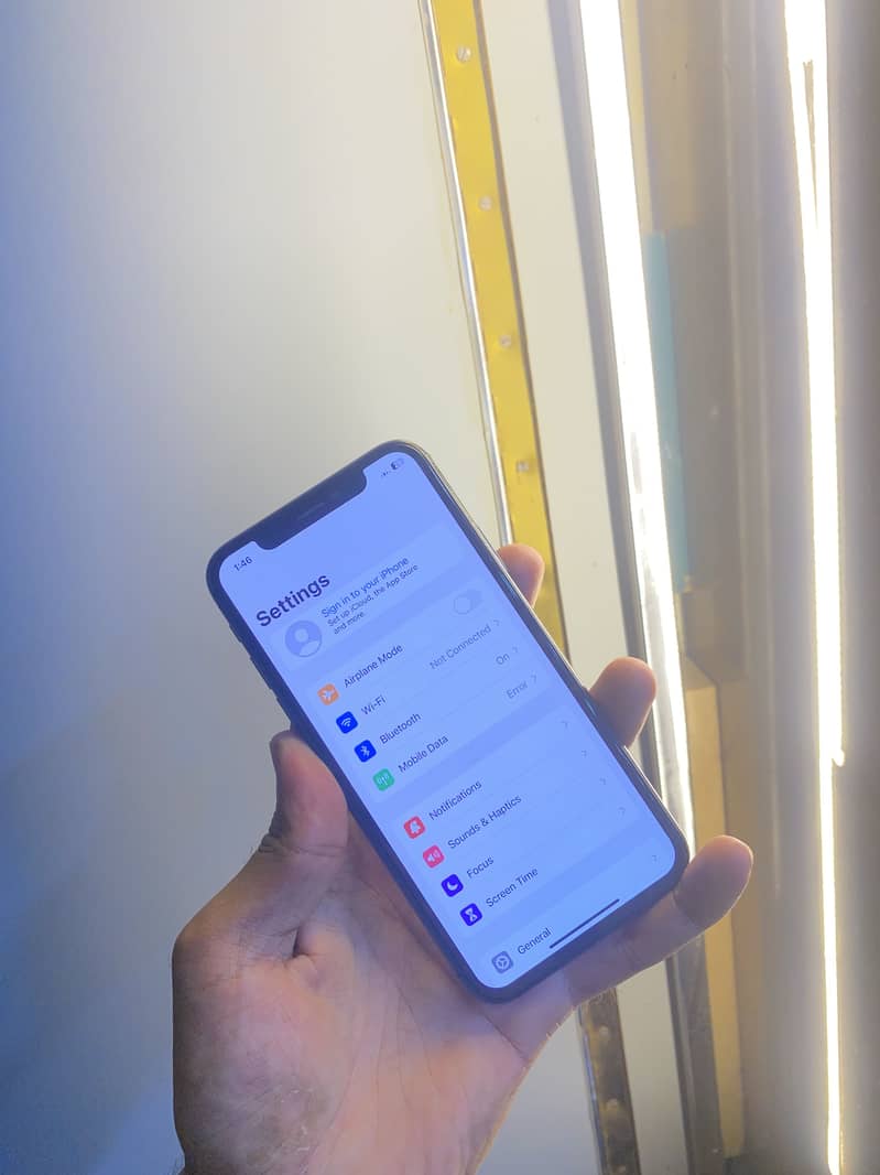 Apple iPhone X 2