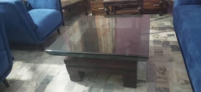 Center Table Neat and Clean Condition