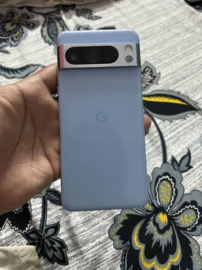 Google pixel 8 pro