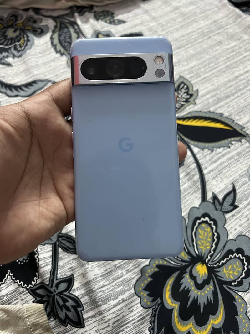 Google pixel 8 pro 0